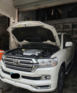 Land Cruiser v8 Workshop
